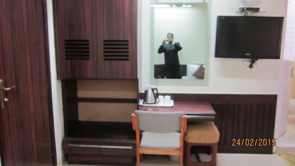 Empire Hotel Mumbai Zimmer foto